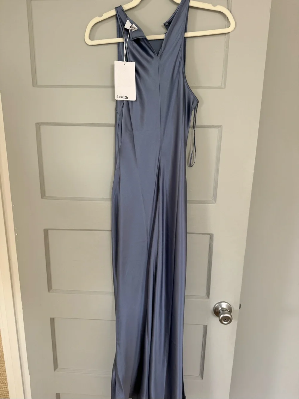 & Other Stories sleeveless satin midi dress - Picture 7 of 9